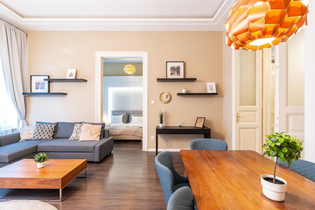 Spacious Luxury Apartment At The Heart Of Budapešť Exteriér fotografie